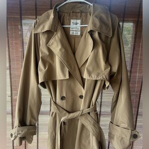 NWOT Abercrombie Water Resistant Trench Coat